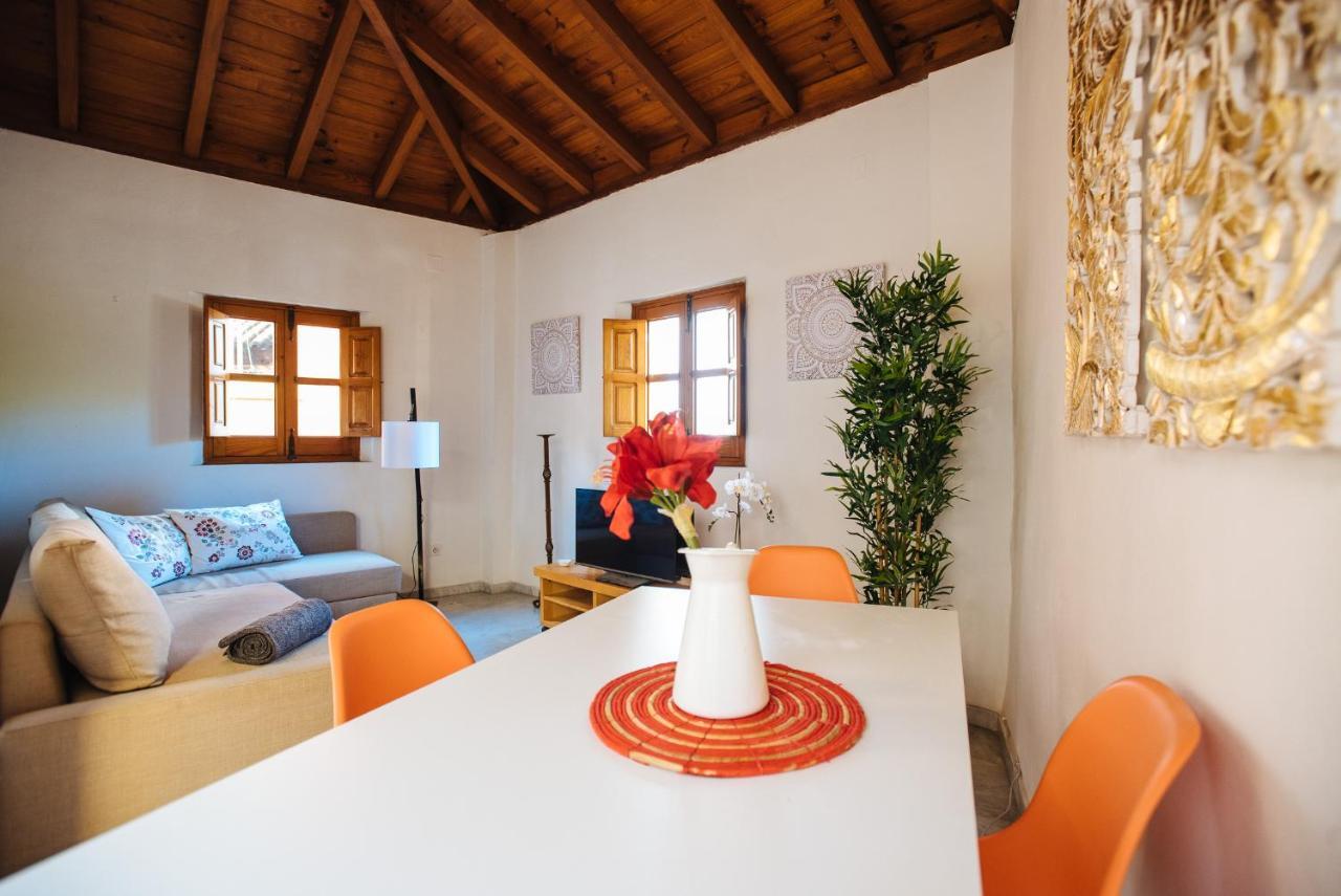Divi Apartaments Centro Sevilla Екстер'єр фото